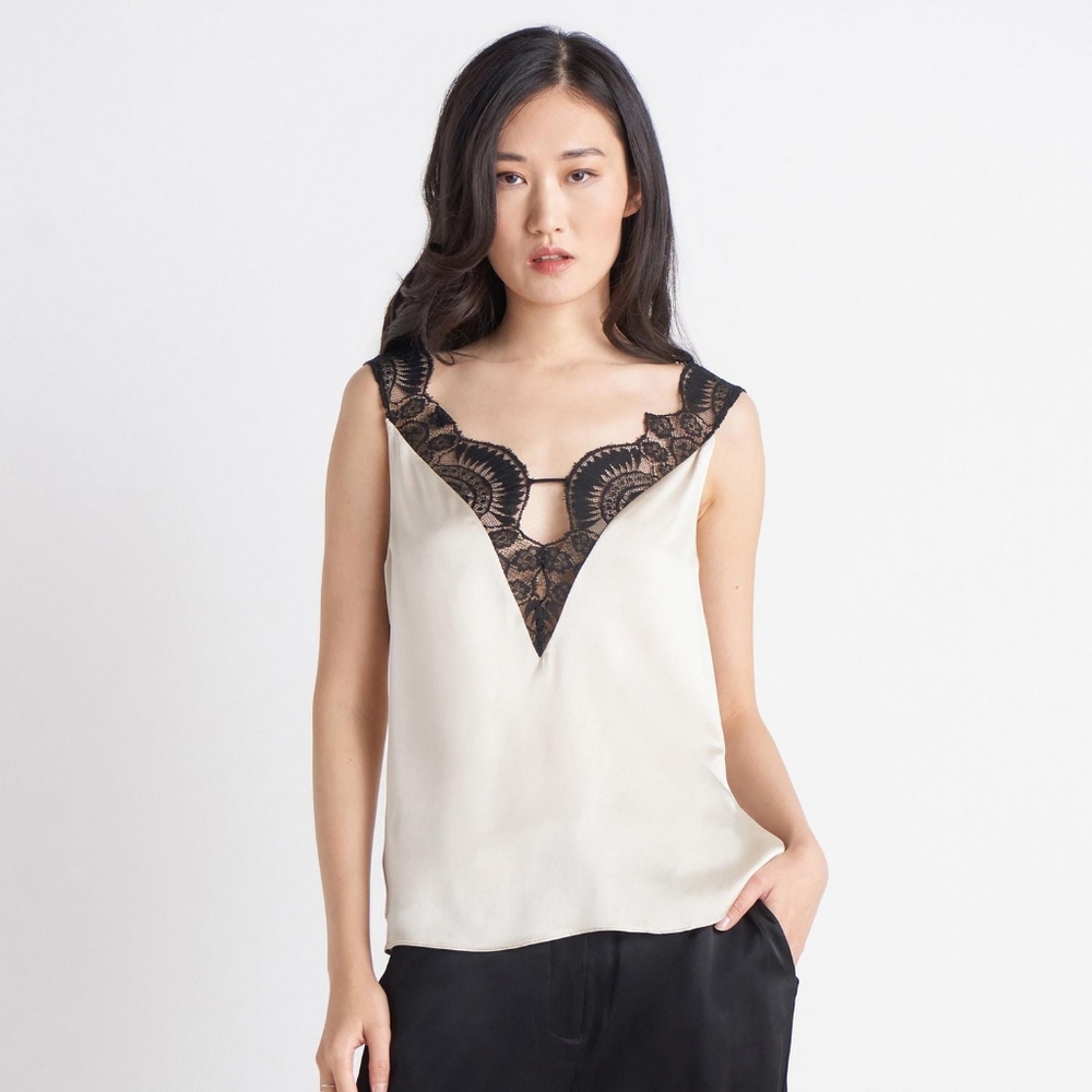 Black Tape_ Women's Lace Trim Satin Cami Top S